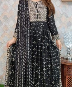 রেডিমেড নায়রা কাট টুপিছ ★